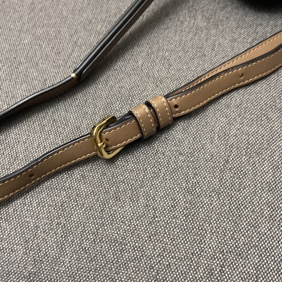 Authentic Mark Jacob camera bag - Picture 7 of 13